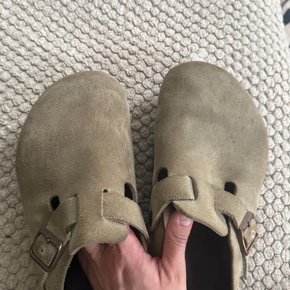 Tan suede Boston Birkenstocks - Picture 2 of 8